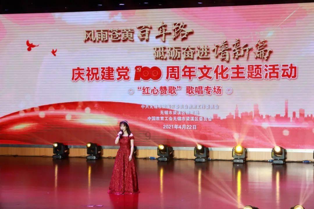 女人为什么喜欢穿裙子，而且喜欢搭配高跟鞋？游戏画面