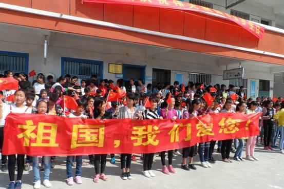 海南省举行青少年击剑比赛